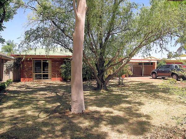 CALLING ALL INVESTORS - 4 BEDROOM VALUE Picture 1