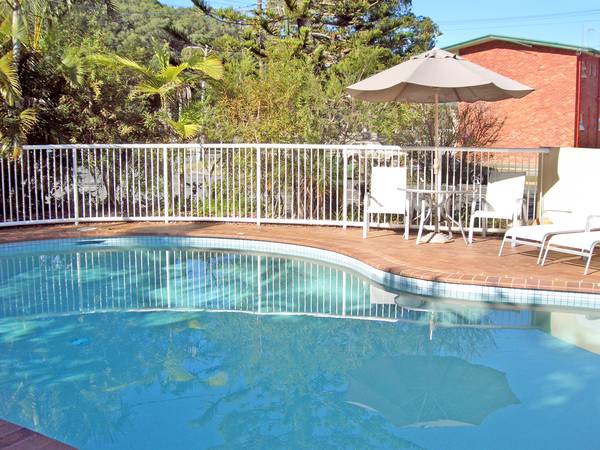 Fully Furnished at Koala Cove Apartments ! Picture 1