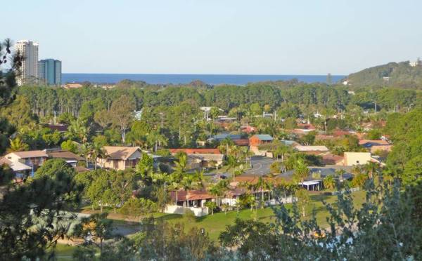 Pure Escapism ! Picture 1