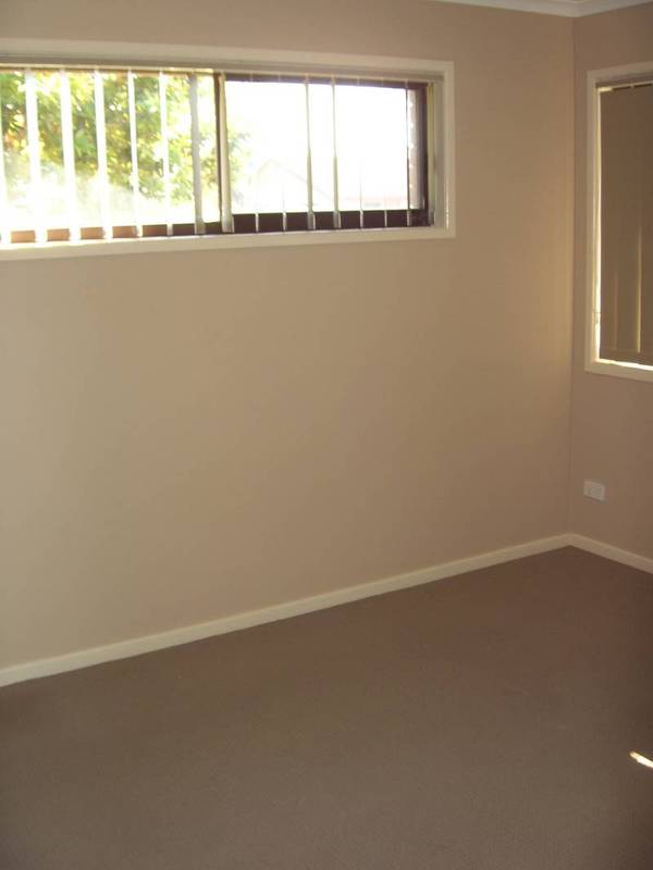LOOKS CAN BE DECEIVING!! NEAT & TIDY 3 BEDROOM HOME - PETS CONSIDERED! Picture 3