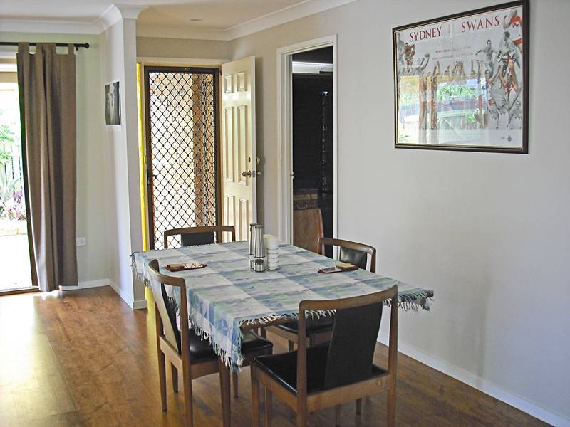 End Villa with Position and Privacy. Picture 2