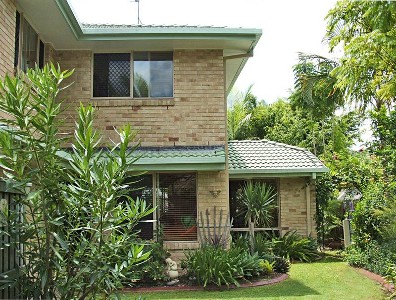 Comfortable Modern Living Picture