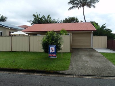 2 BEDROOM SEMI-DETACHED DUPLEX IN QUIET AREA Picture