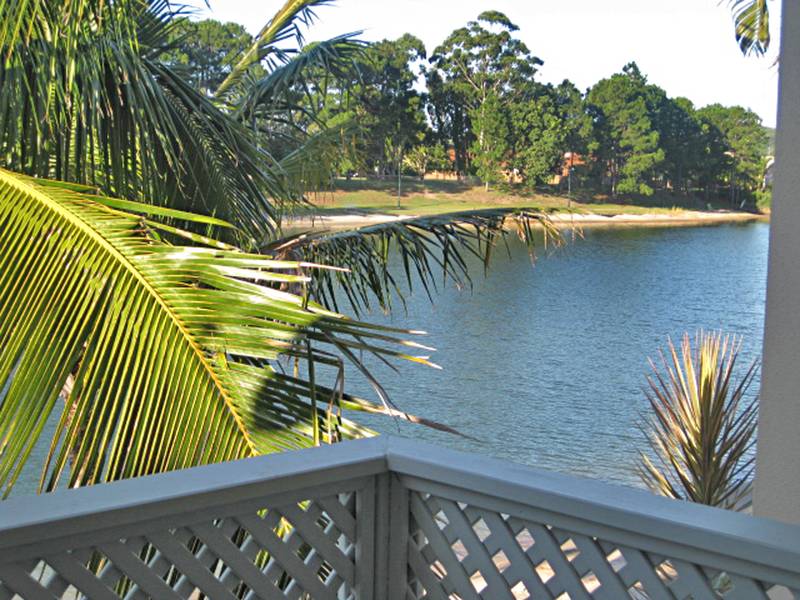 Waterfront Lifestyle Picture 3