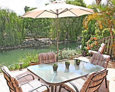 Must Sell - Waterfront Townhouse ! Picture