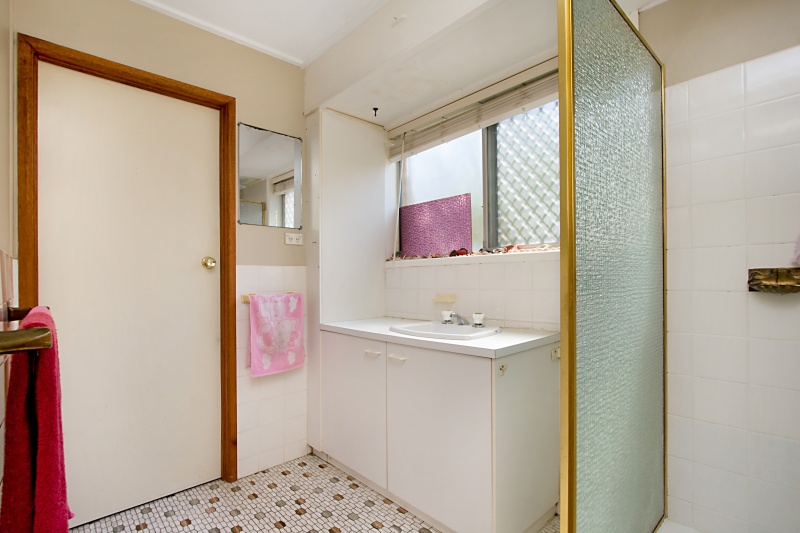 200 Metres to the Beach! Picture 3