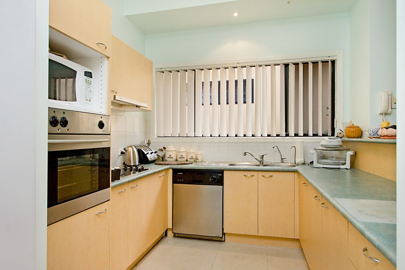 Great Buying -
Better value than the rest Picture 3