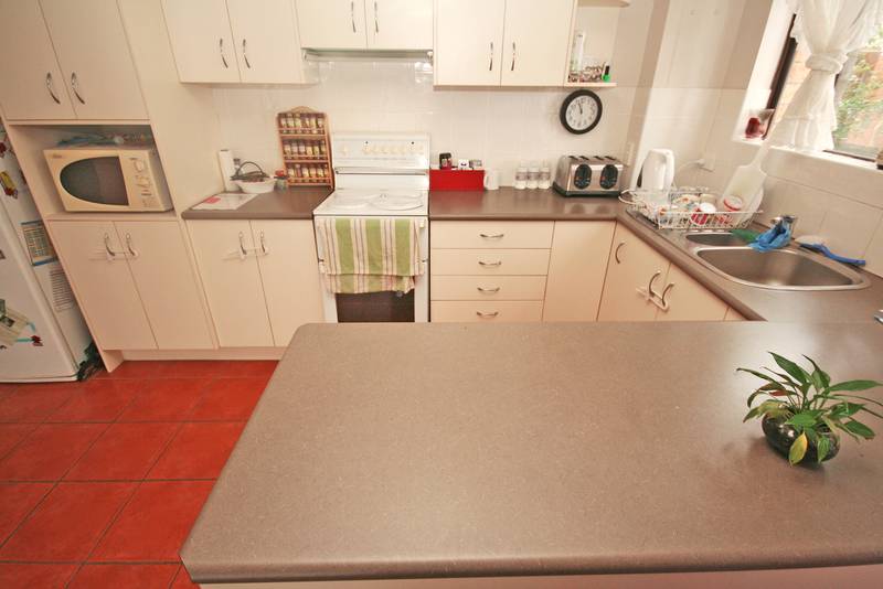 Bargain basement Picture 2