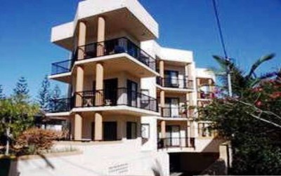 2 BEDROOM UNIT WITH POOL - WALK TO BEACH!! Picture 2 BEDROOM UNIT WITH POOL - WALK TO BEACH!! Picture