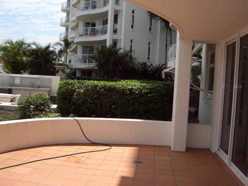 Resort Living Picture 3
