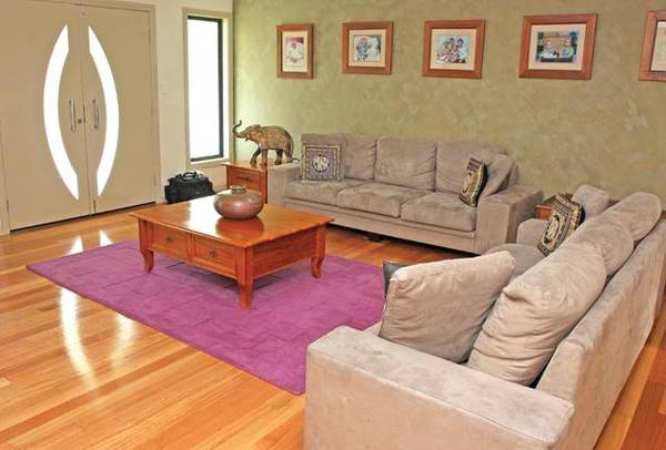 A MASTERPIECE ~ 6 BEDROOMS, 3 BATHROOMS ON 1/3 ACRE... Picture 2