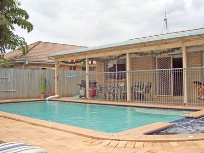 4/5 Bedrooms at this Price! Picture 4/5 Bedrooms at this Price! Picture