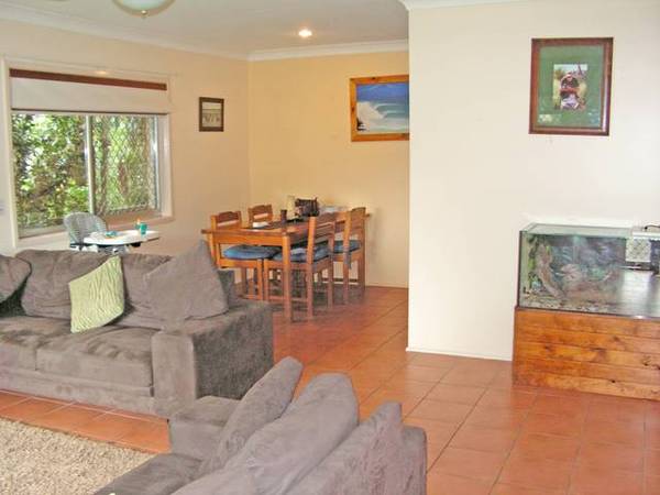 Palm Beach ~
House on the Avenue... Picture 2