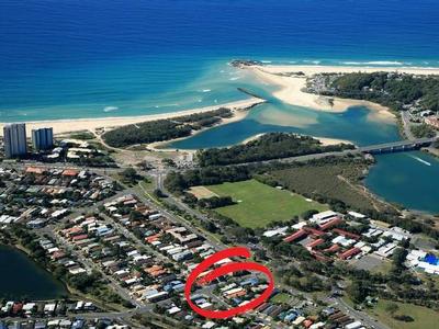 GREAT LOCATION - 2 BEDROOM DUPLEX CLOSE TO EVERYTHING!! Picture GREAT LOCATION - 2 BEDROOM DUPLEX CLOSE TO EVERYTHING!! Picture