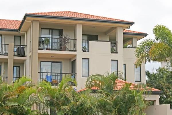 EXCEPTIONAL AND STYLISH Picture 1