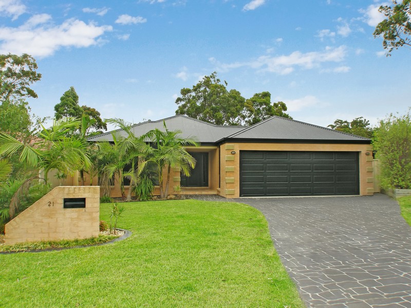 ABSOLUTELY EVERYTHING IS HERE! Picture 1