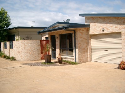 3 of 61 Hawke Picture