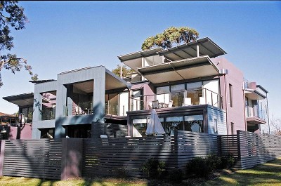 2 of 42 Bowen Picture