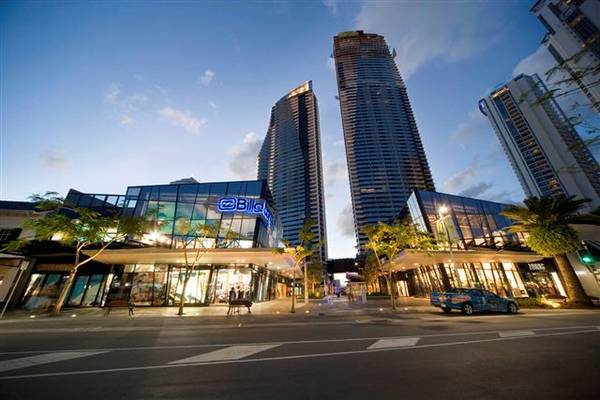 Circle on Cavill Picture 1