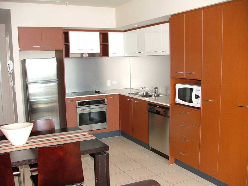 NOTHING TO DO BUT MOVE IN! Picture 2