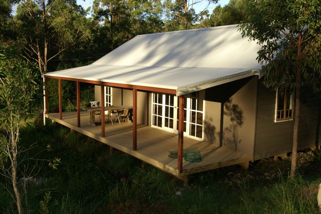 LARGE ONE BEDROOM COTTAGE Picture 3