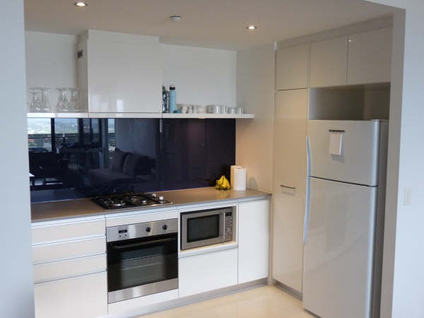 CIRCLE ON CAVILL Picture