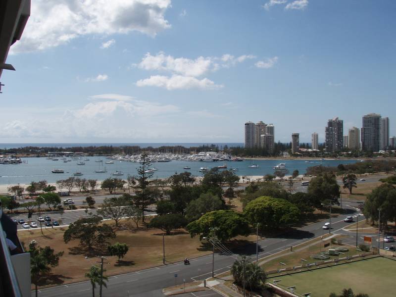 'HUNTINGTON APARTMENTS' Picture 1