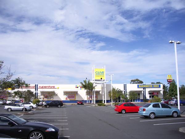 Q SUPER CENTRE RETAIL Picture 1