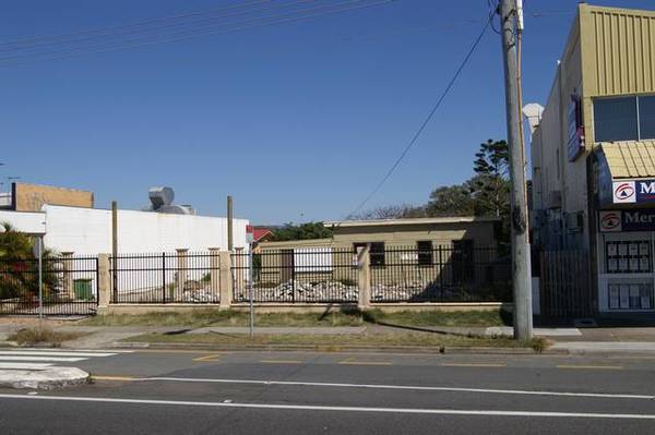 PRIME RETAIL / OFFICE DEVELOPMENT SITE Picture 1