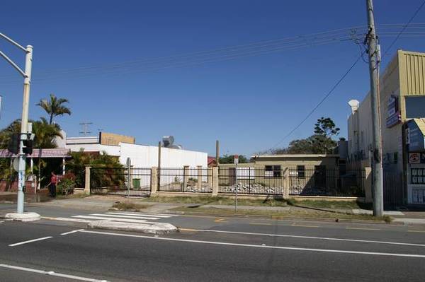 PRIME RETAIL / OFFICE DEVELOPMENT SITE Picture 3