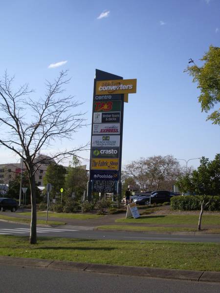 RARELY AVAILABLE - 400m2 to 800m2 Retail/Office Site Picture 2