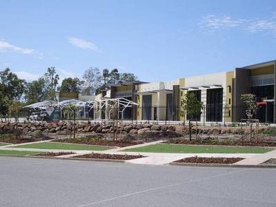 SHOWROOM / INDUSTRIAL SPACE Picture