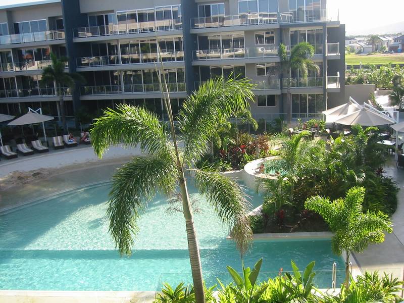 Azzura Greens... Picture 2