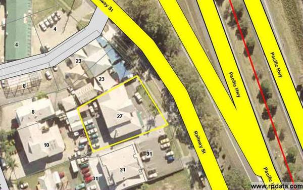 MUDGEERABA RETAIL / OFFICE ON MAIN ROAD Picture 1